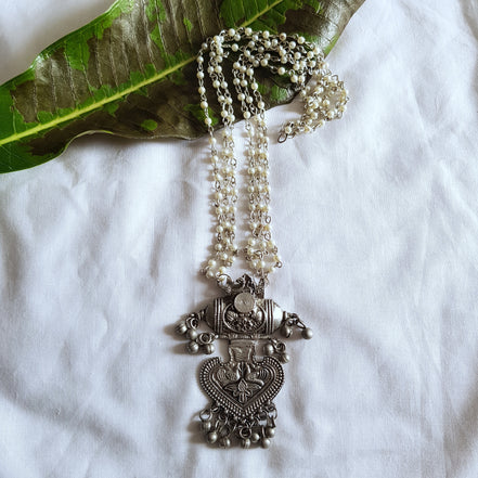 Peacock Pendant with Pearl Strings