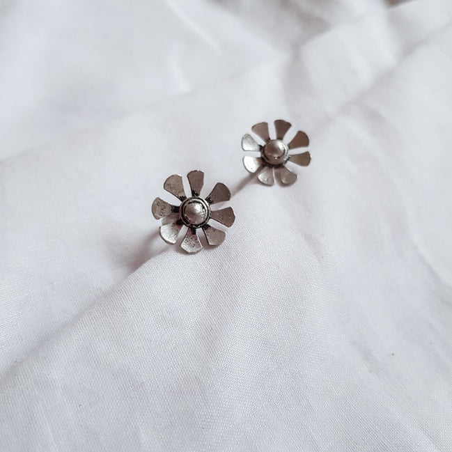 Daisy Earcuffs image 0