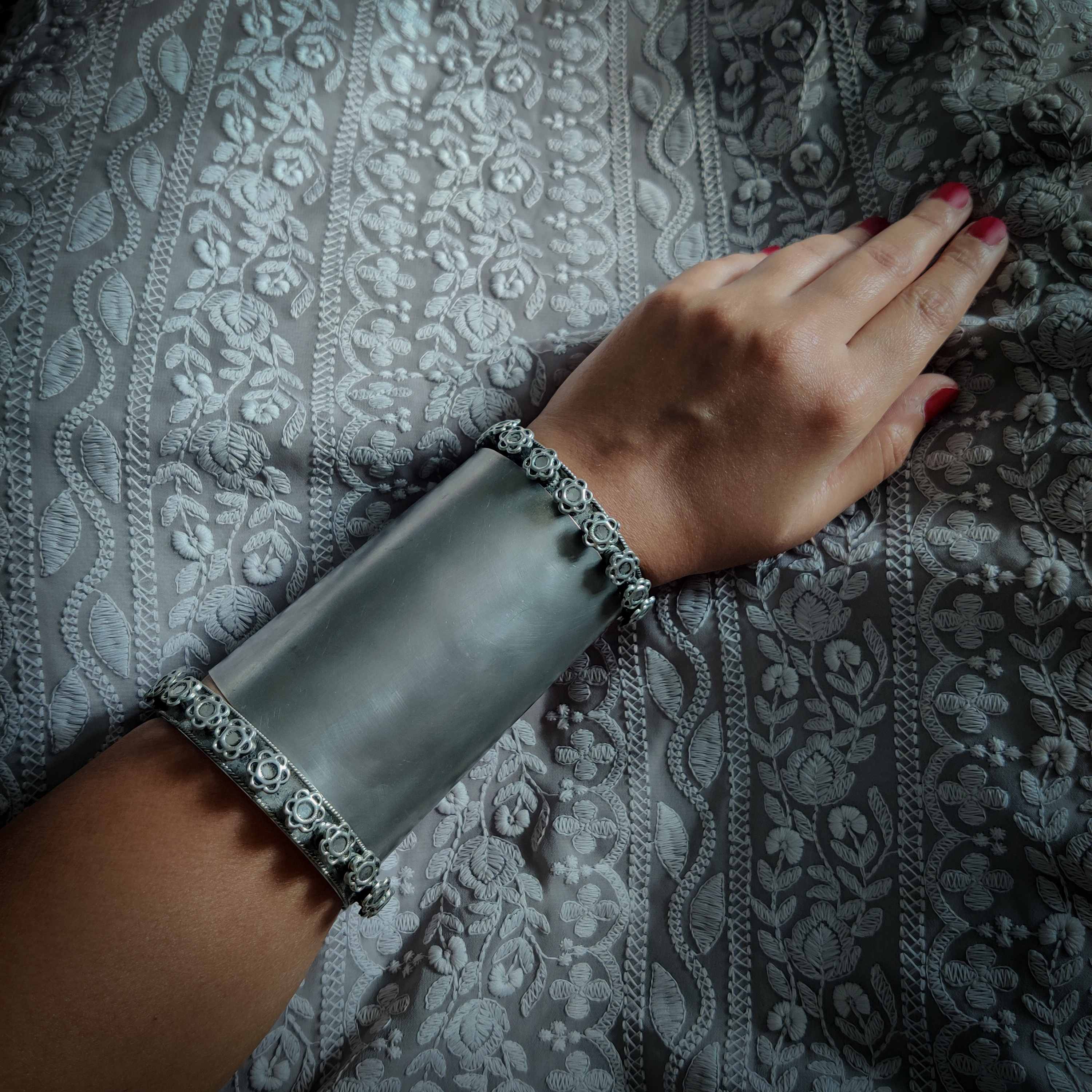 Jasmine Cuff Set image 0