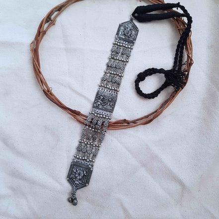 Rajawadi Tie