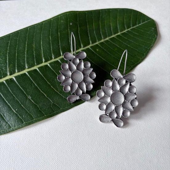 Anvaya Hoop Earrings