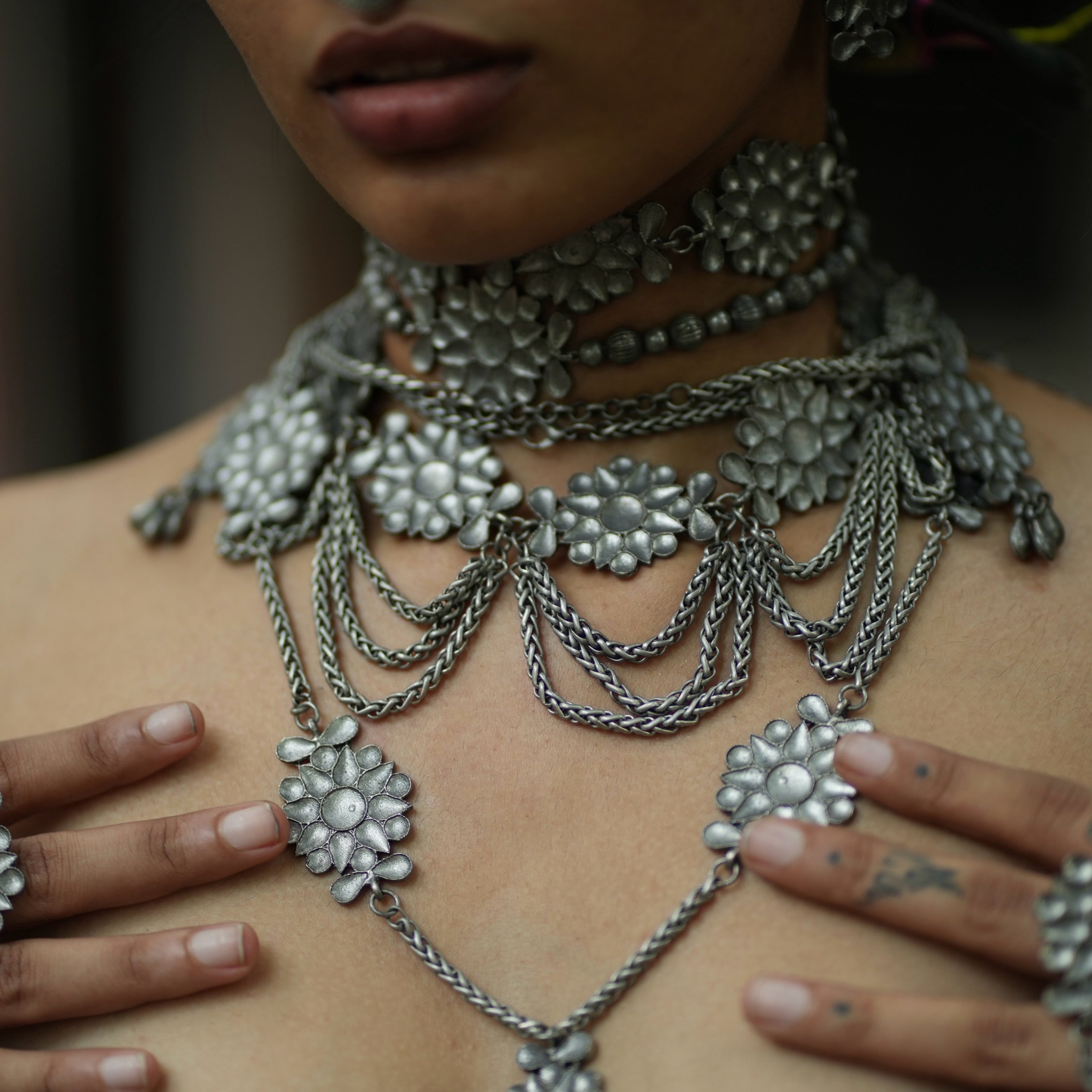 Anvaya Ball Choker Necklace