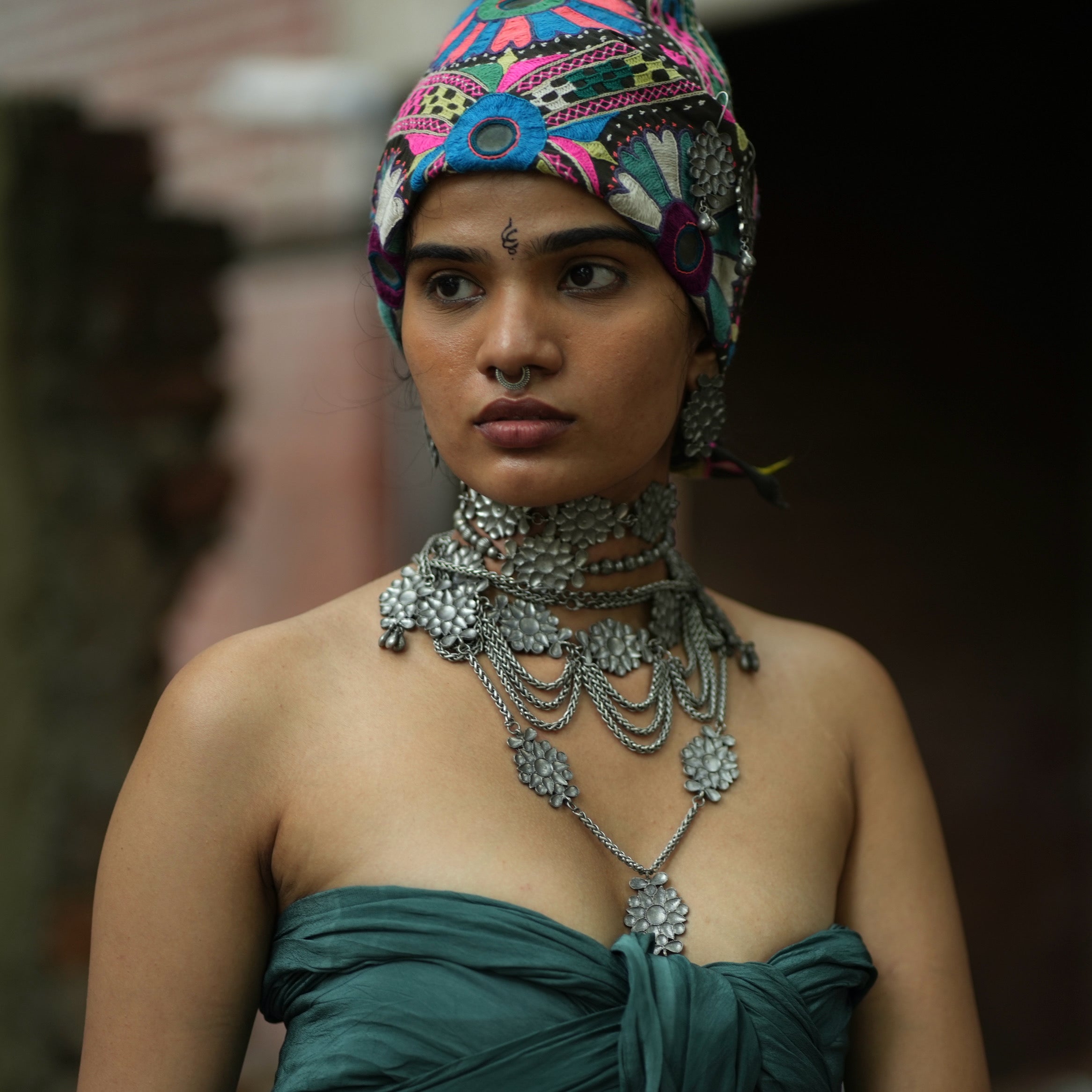 Anvaya Ball Choker Necklace
