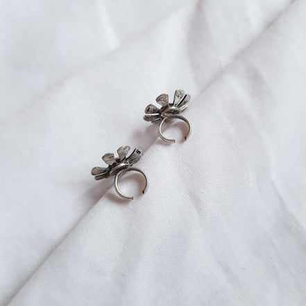 Daisy Earcuffs image 1