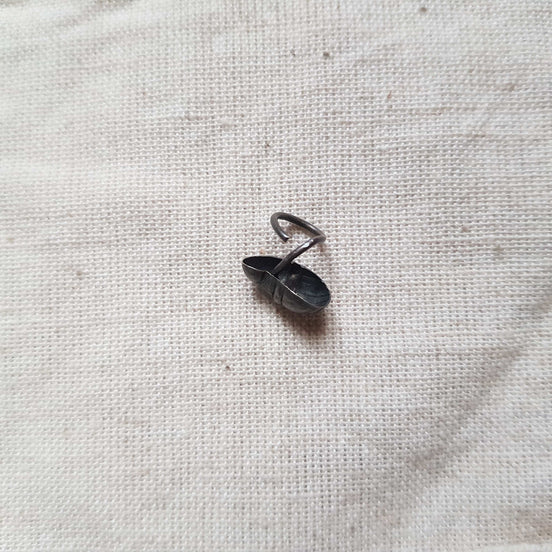 leaf nose ring image 1