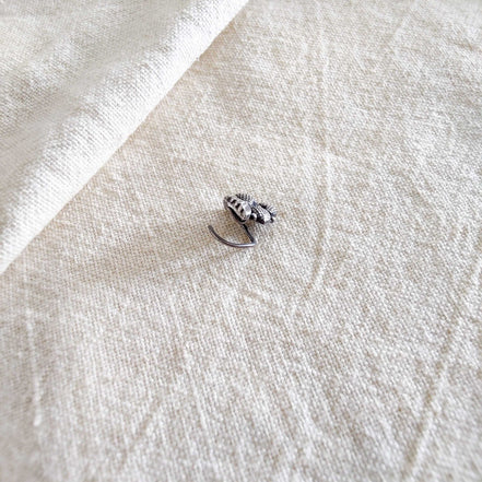 Wired Nose Pin image 1