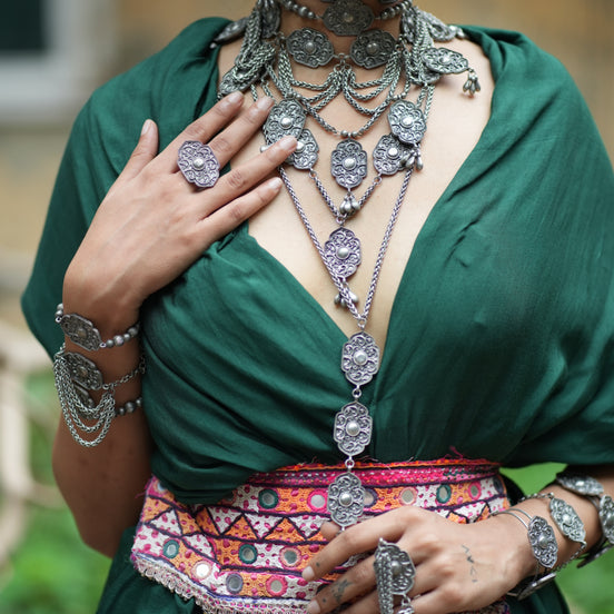 Rekha Pendant Necklace