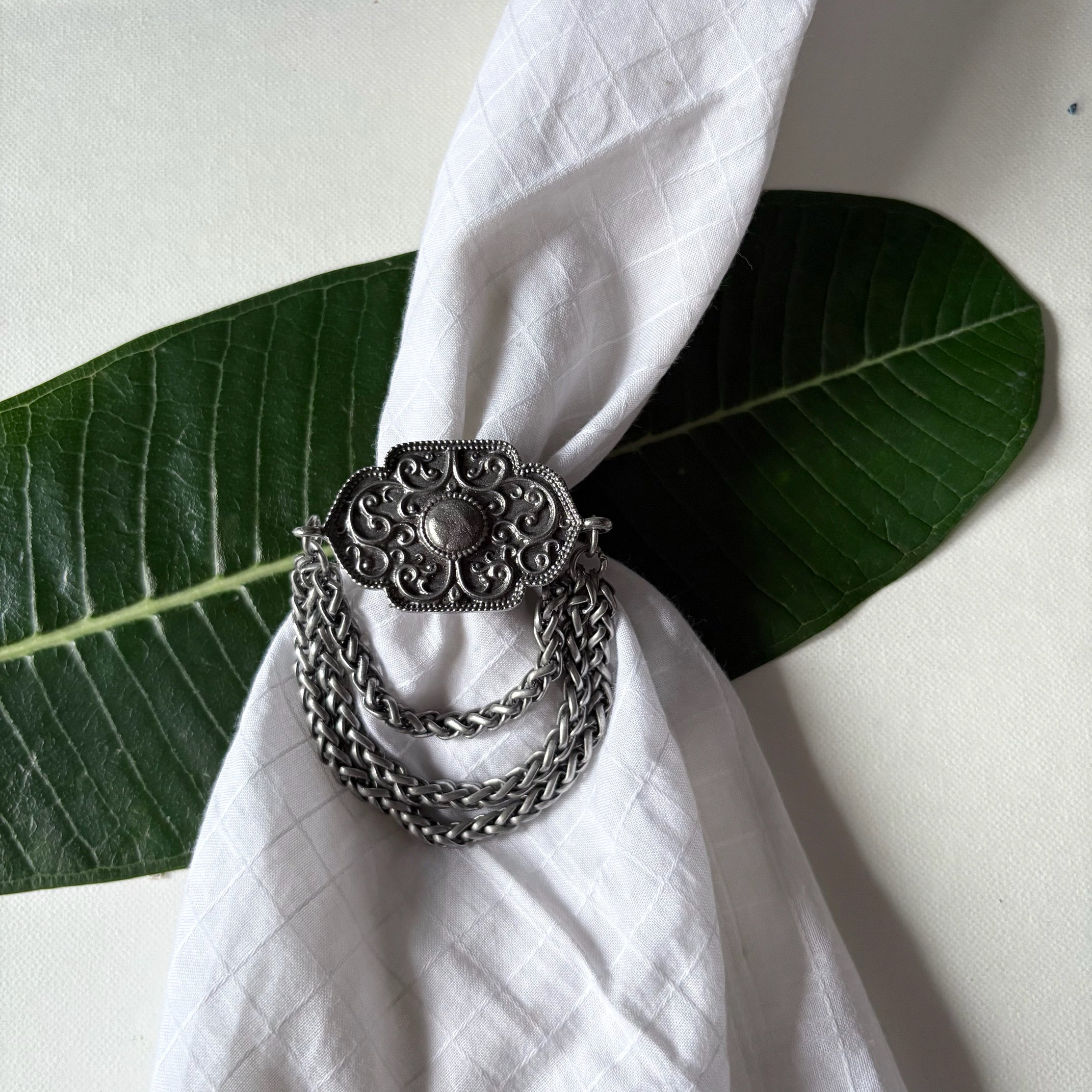 Rekha Chain Ring