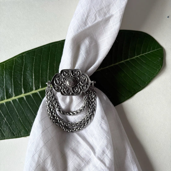 Rekha Chain Ring