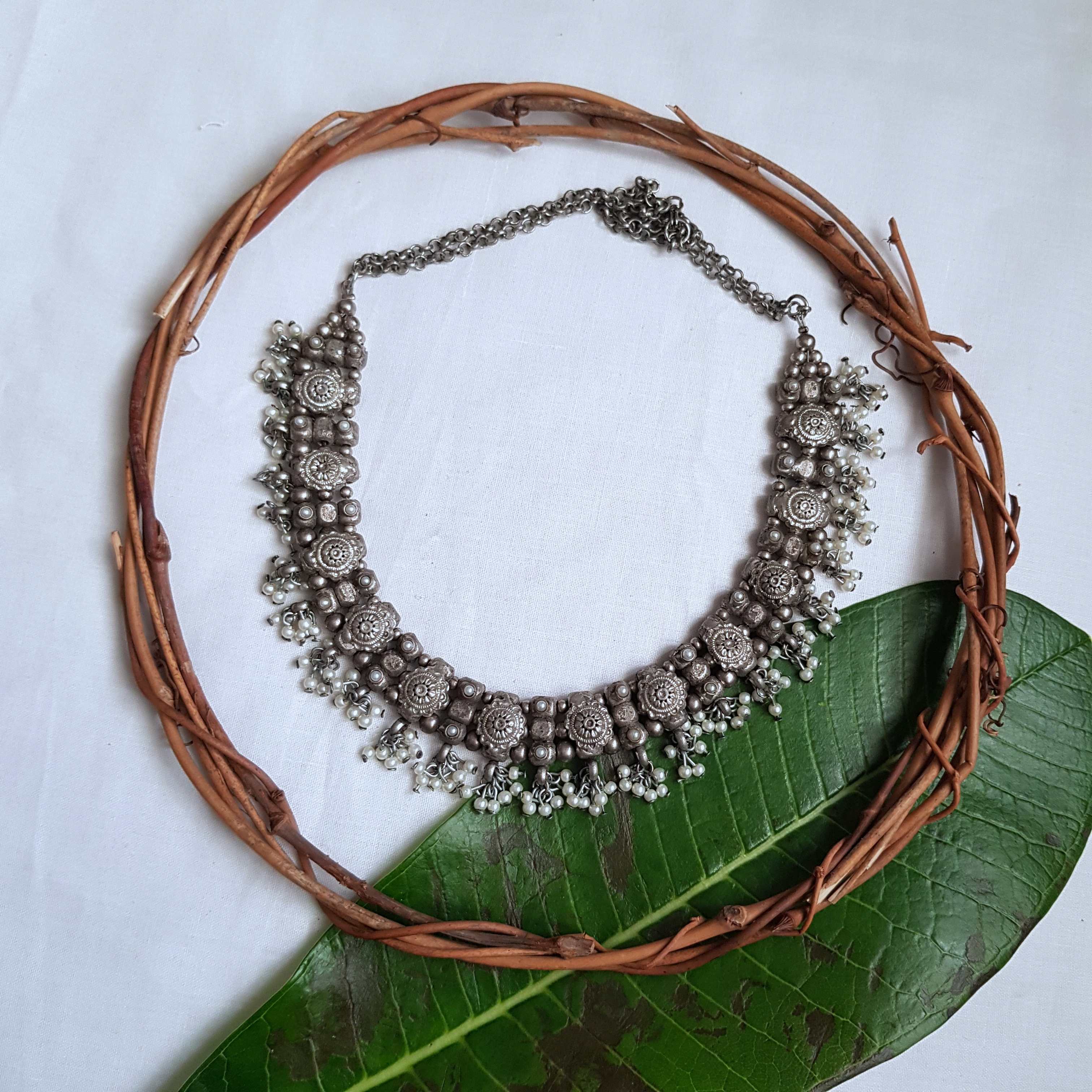 Royal Choker with Pearls