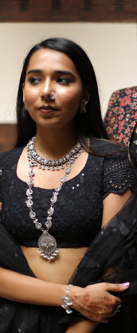 Royal Choker with Pearls