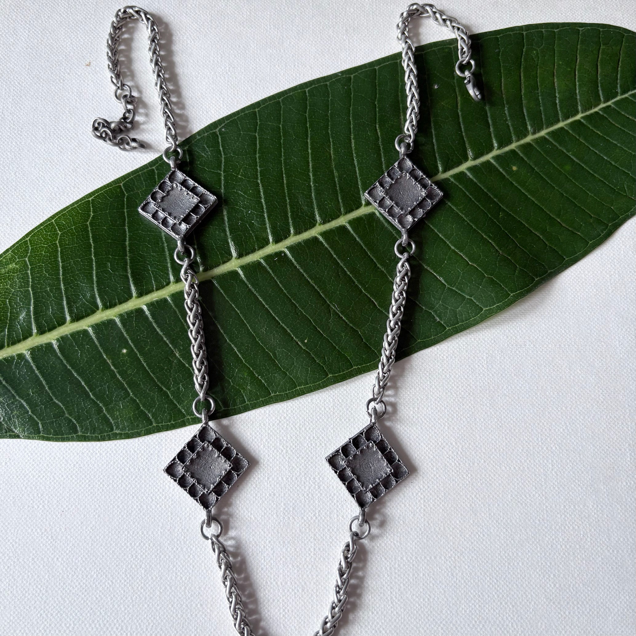 Maniratna Side Charm Necklace