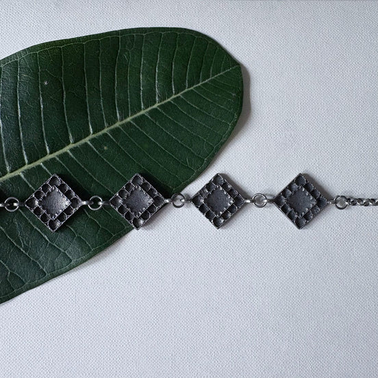 Maniratna Choker Necklace