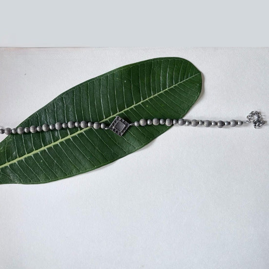 Maniratna Ball Choker Necklace