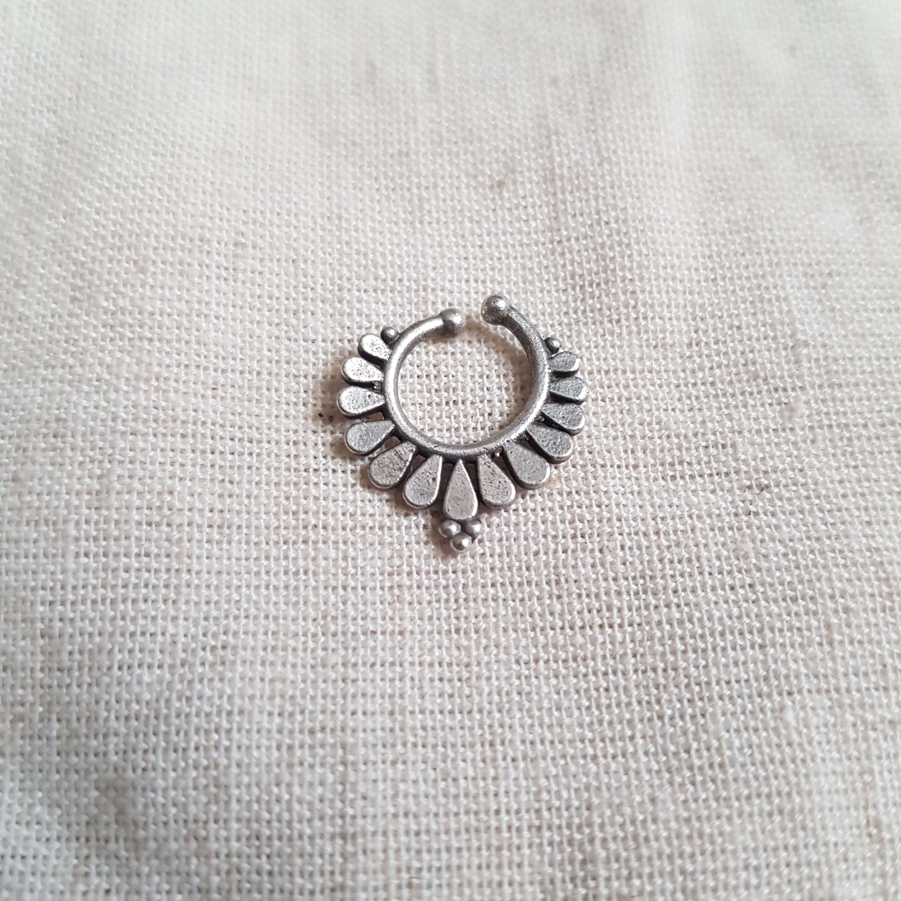 open flower septum ring