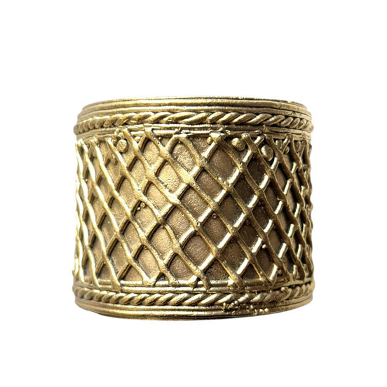 Suta Brass Bangle