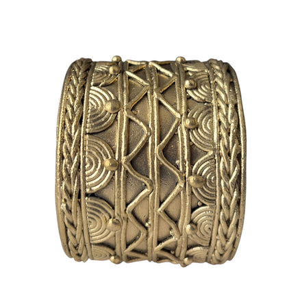 Tribhuja Brass Bangle