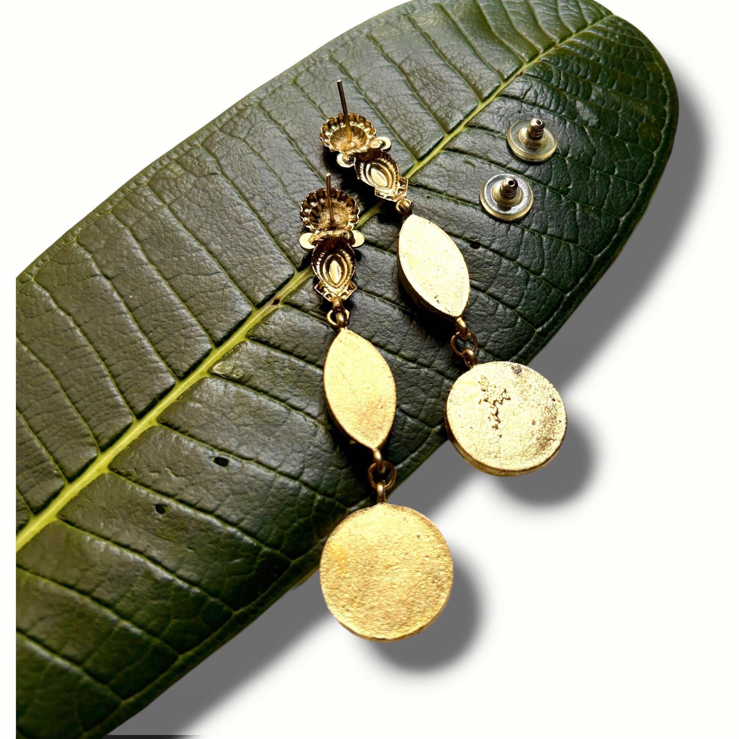 Kunku Paan Earrings