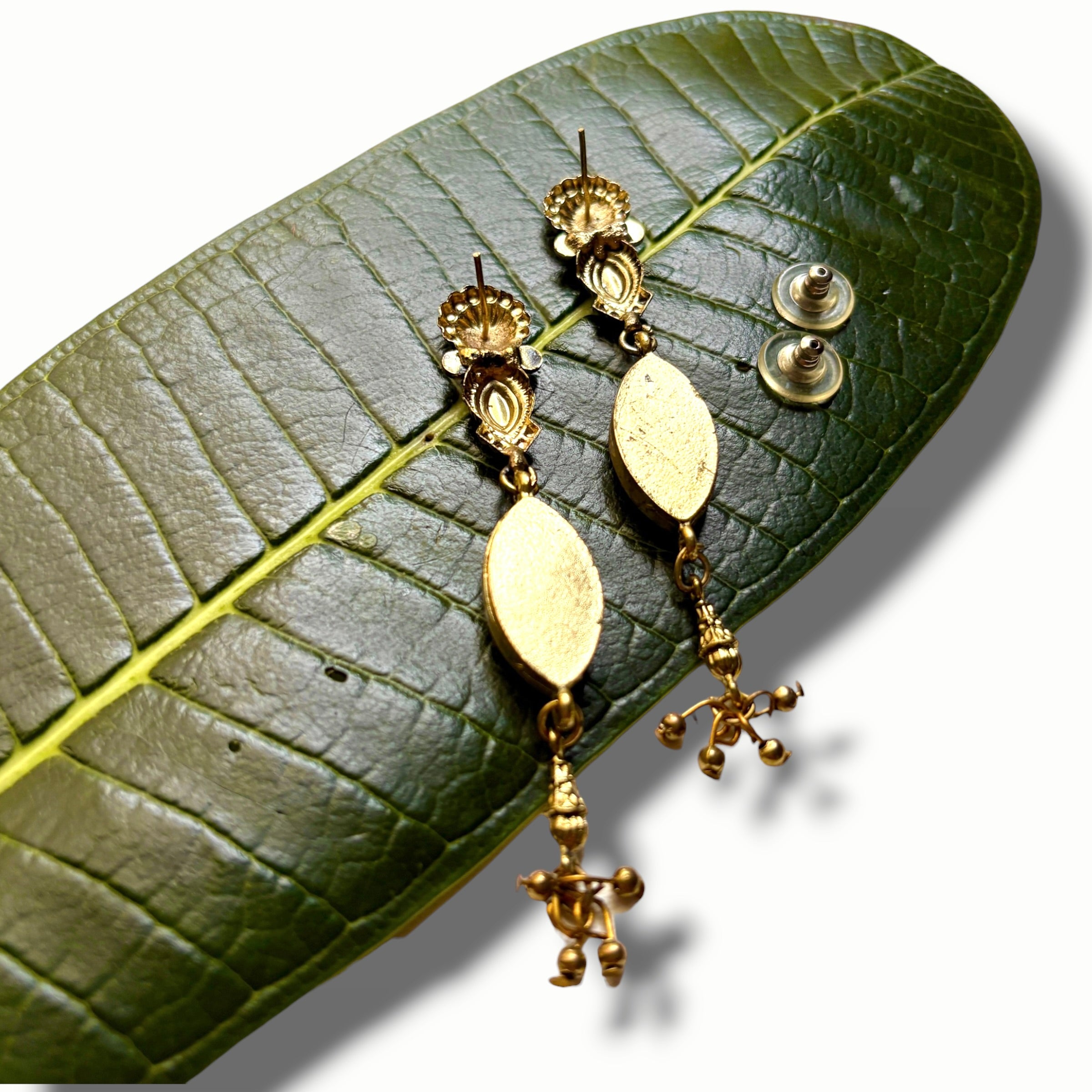 Neela Themb Earrings
