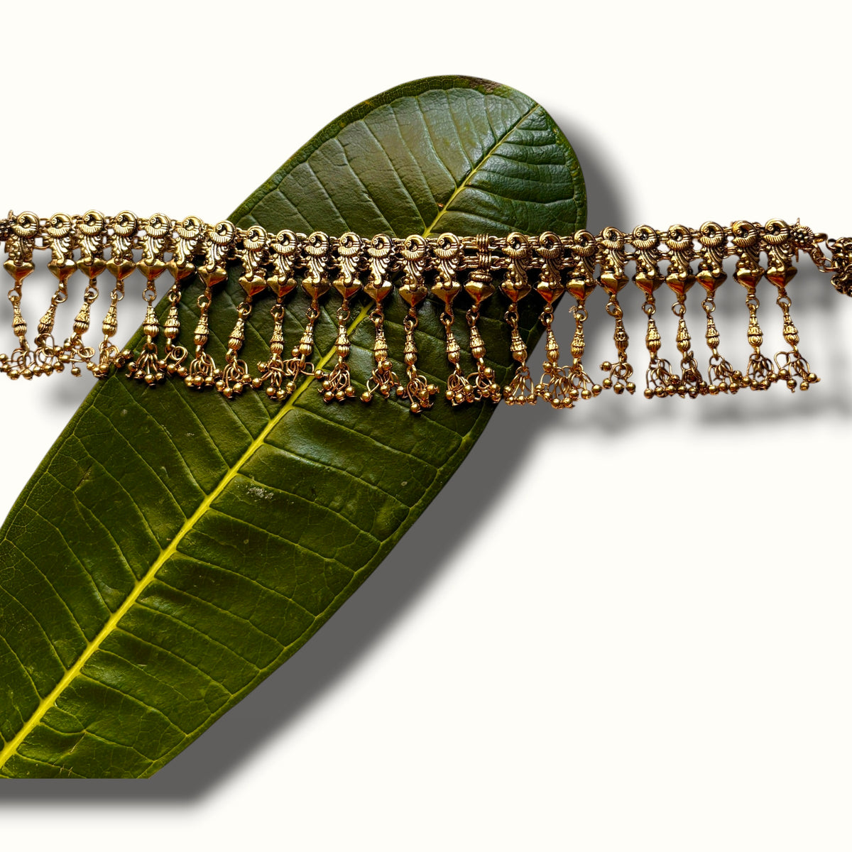 Mor Chinchpeti Necklace