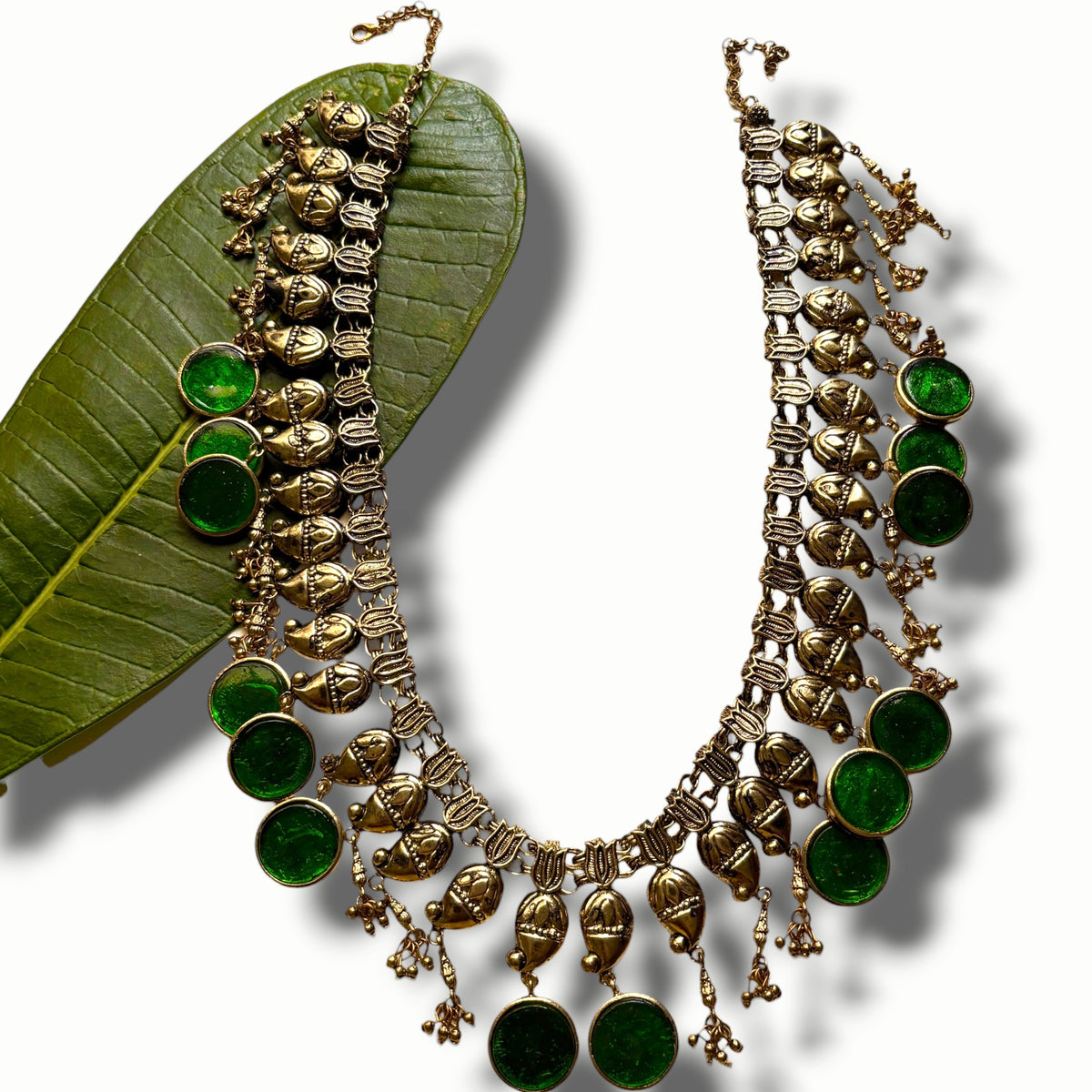 Kamal Kunku Necklace