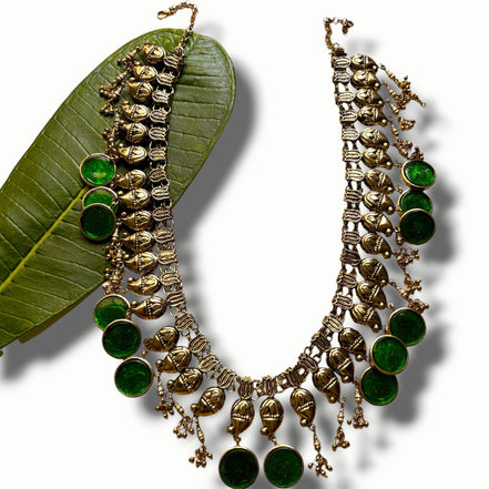 Kamal Kunku Necklace