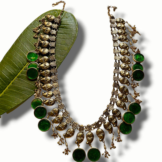 Kamal Kunku Necklace