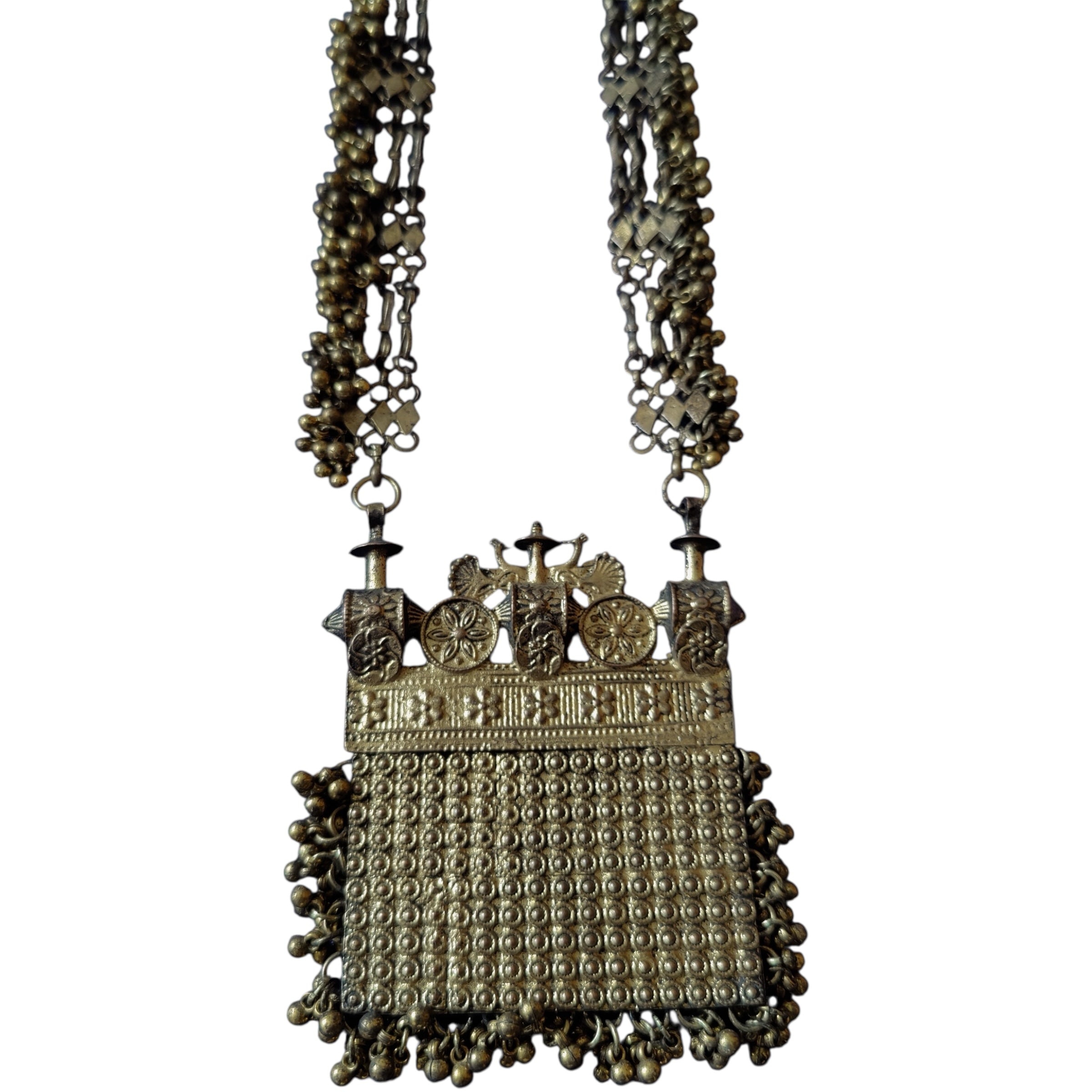 Morni Pendant Necklace