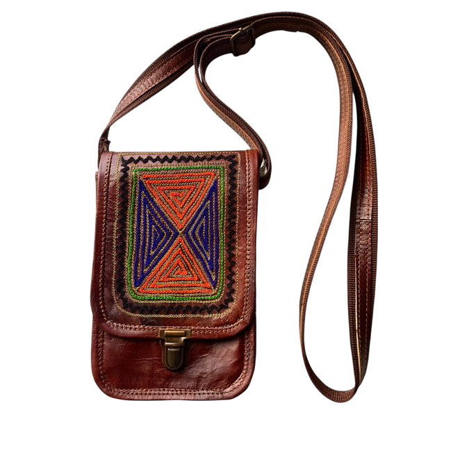 Leather Embroidered Bag9