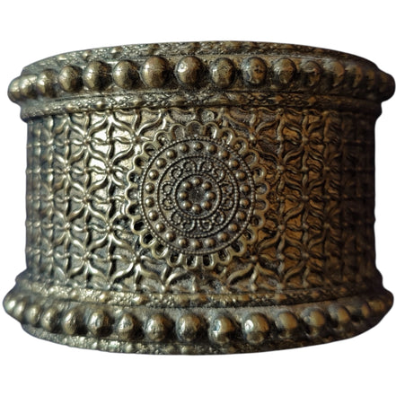 Golden Carving Cuff image 0