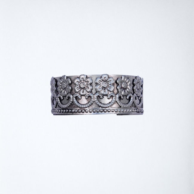 Simple Floral Kada image 0