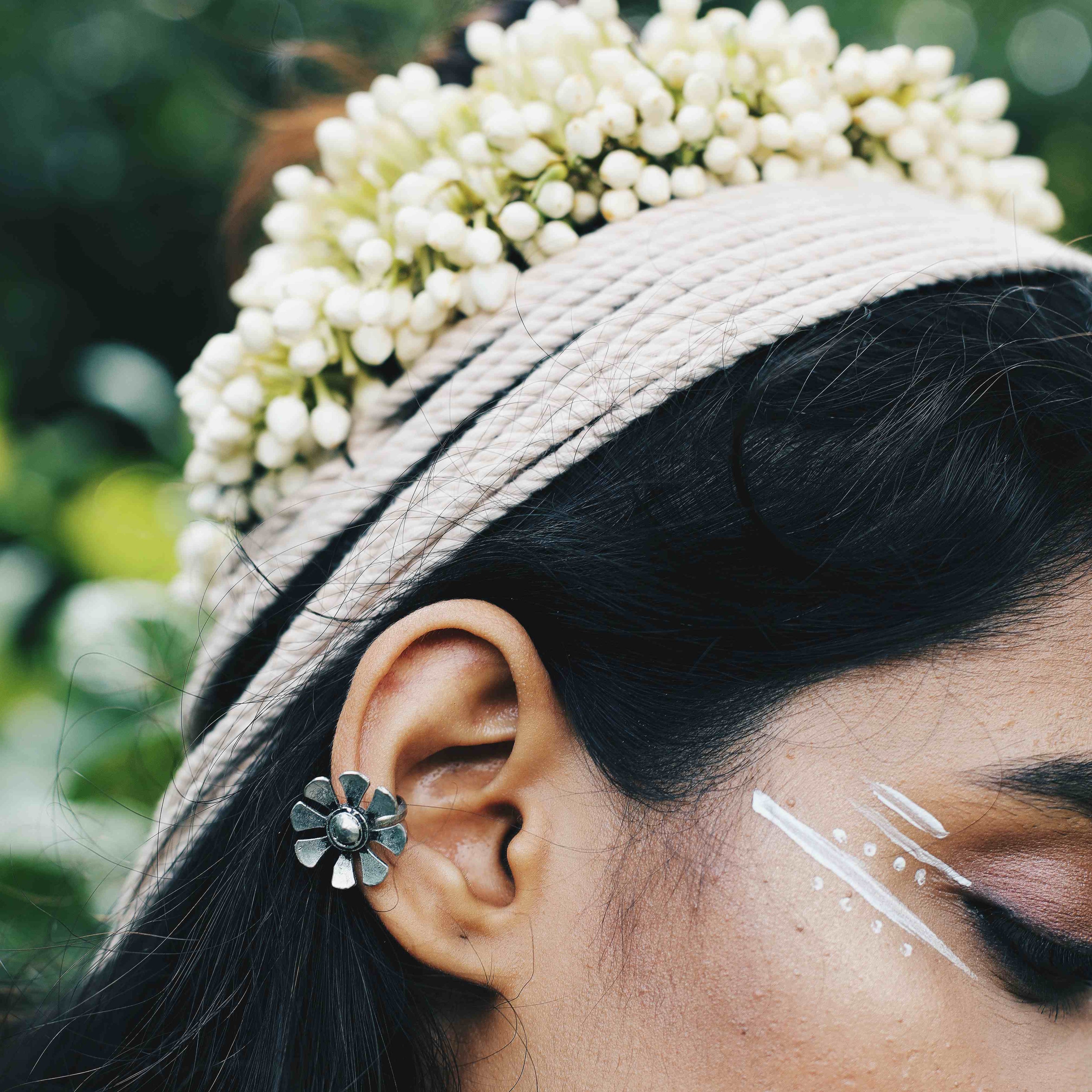 Daisy Earcuffs image 2