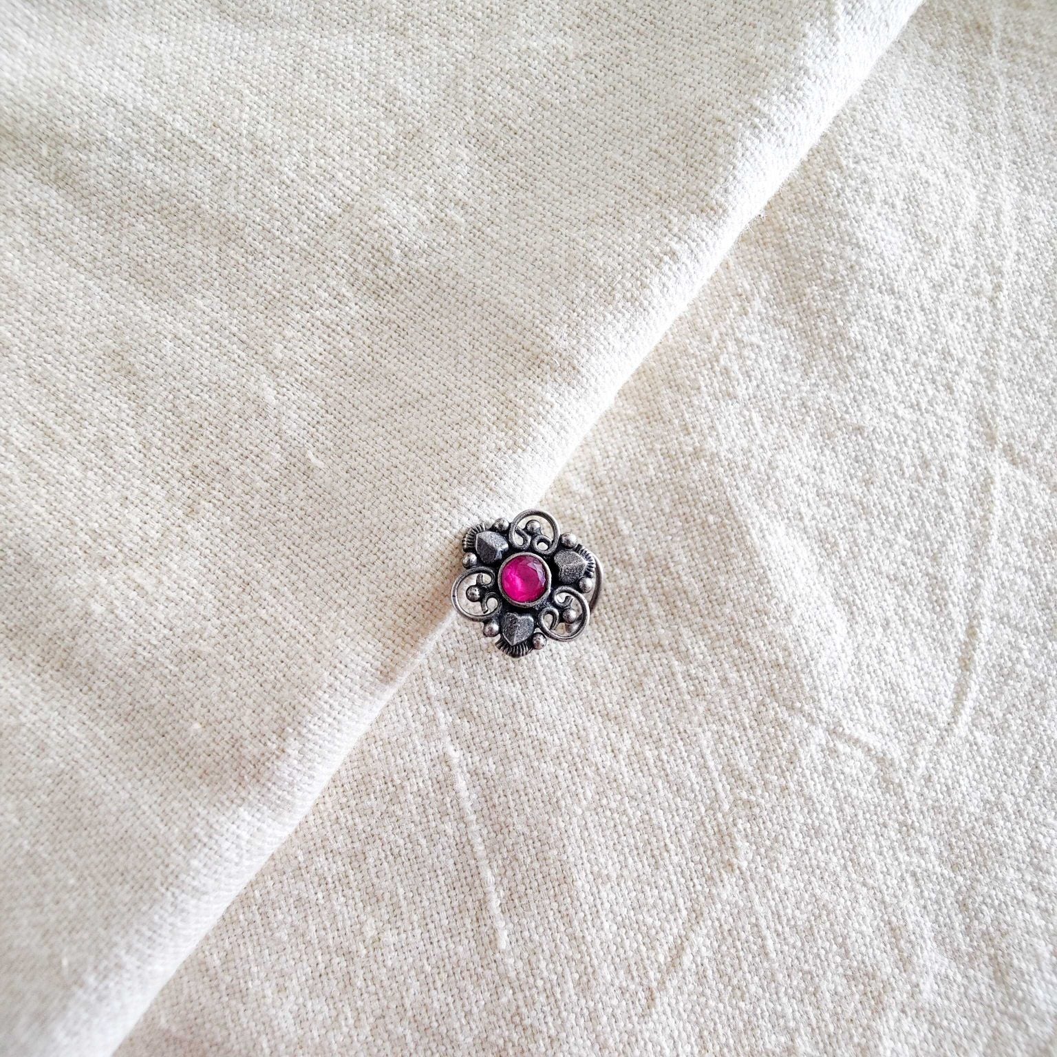 Wired Nose Pin image 0