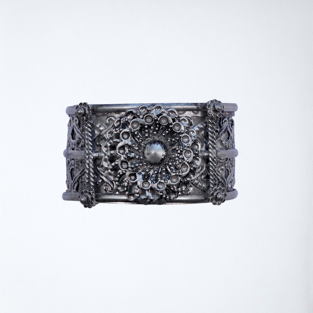 Quilled Flower Kada image 0