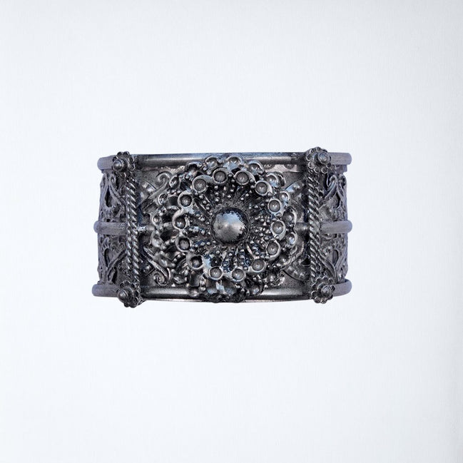 Quilled Flower Kada image 0