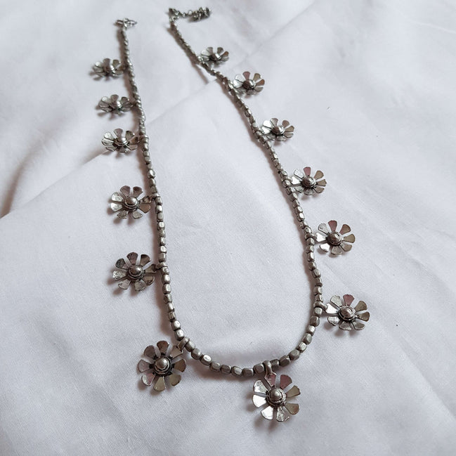 Daisy Necklace image 0