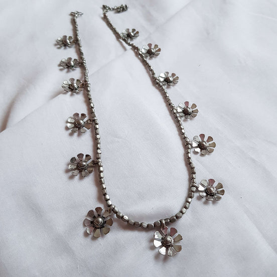 Daisy Necklace image 0