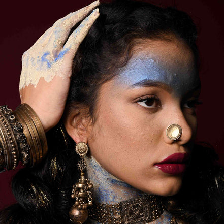 Plain and Gold Nose Clip image 4