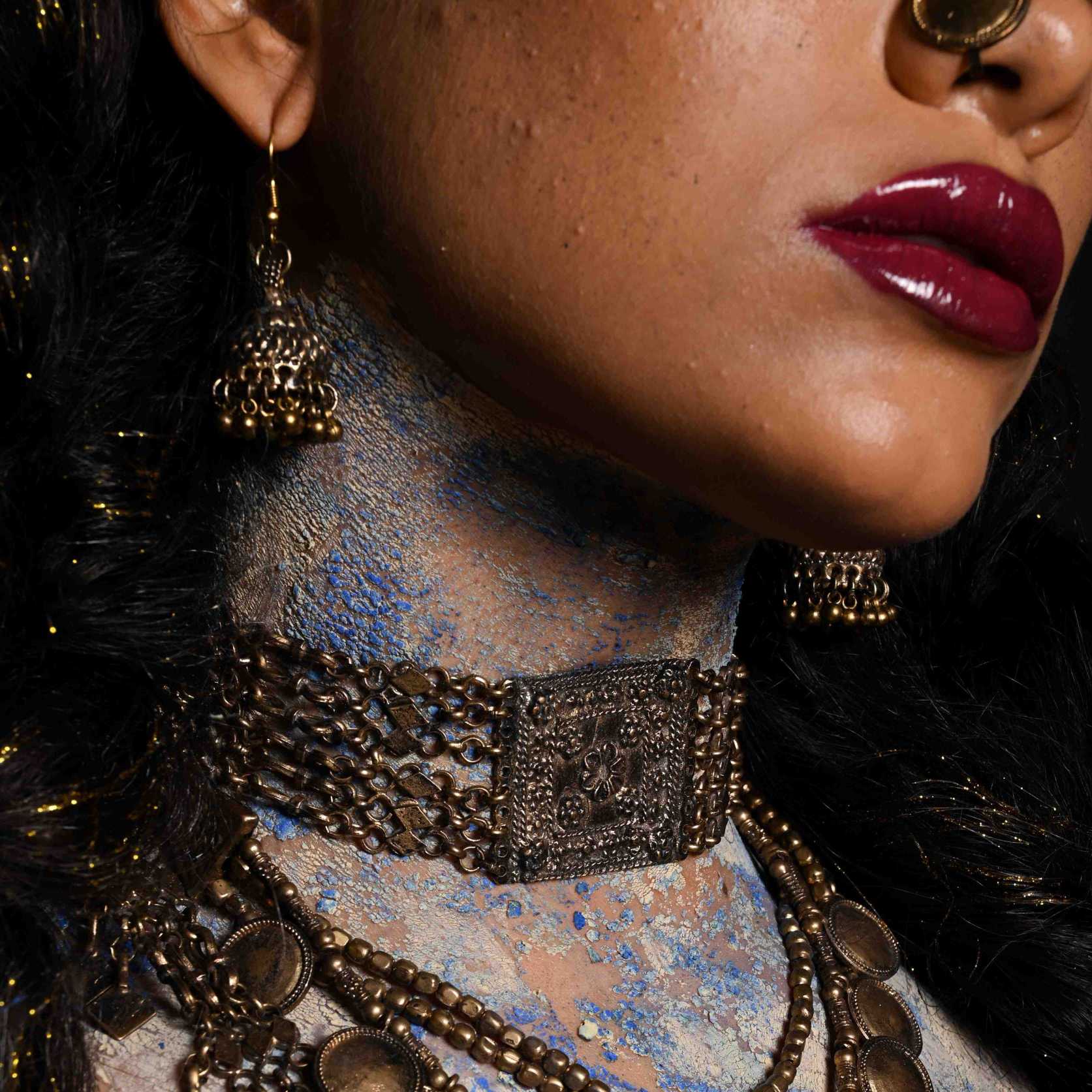 Choras Jaali Necklace image 3