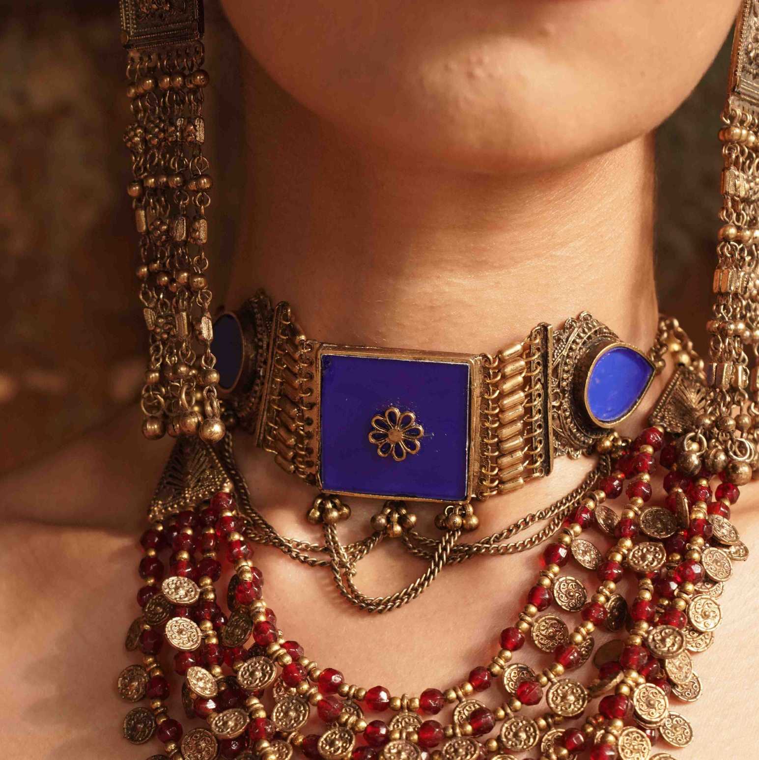 Choras Chain Choker Necklace image 2