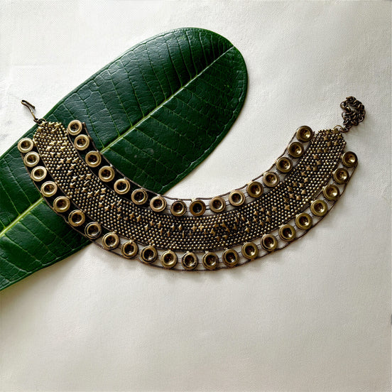 Gold Studded Collar Necklace