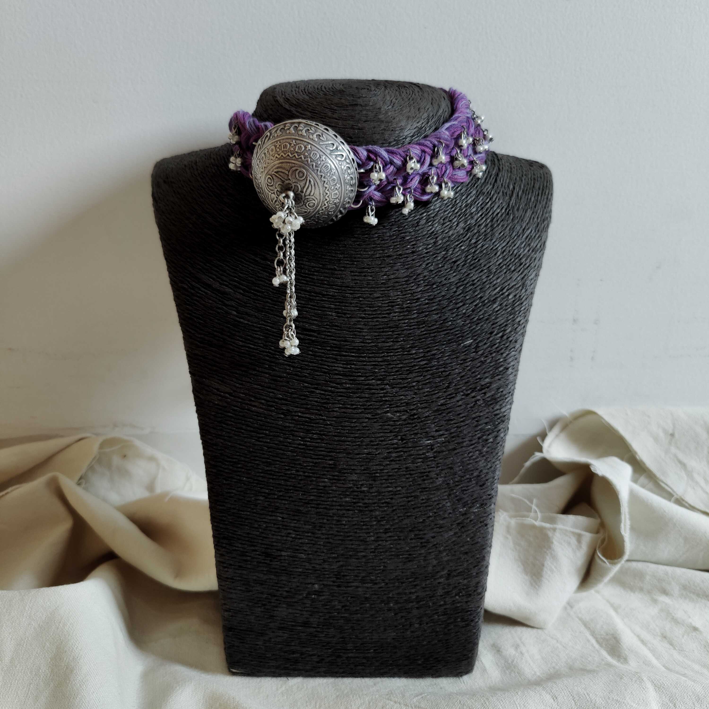 Embellished Thread Choker Necklace