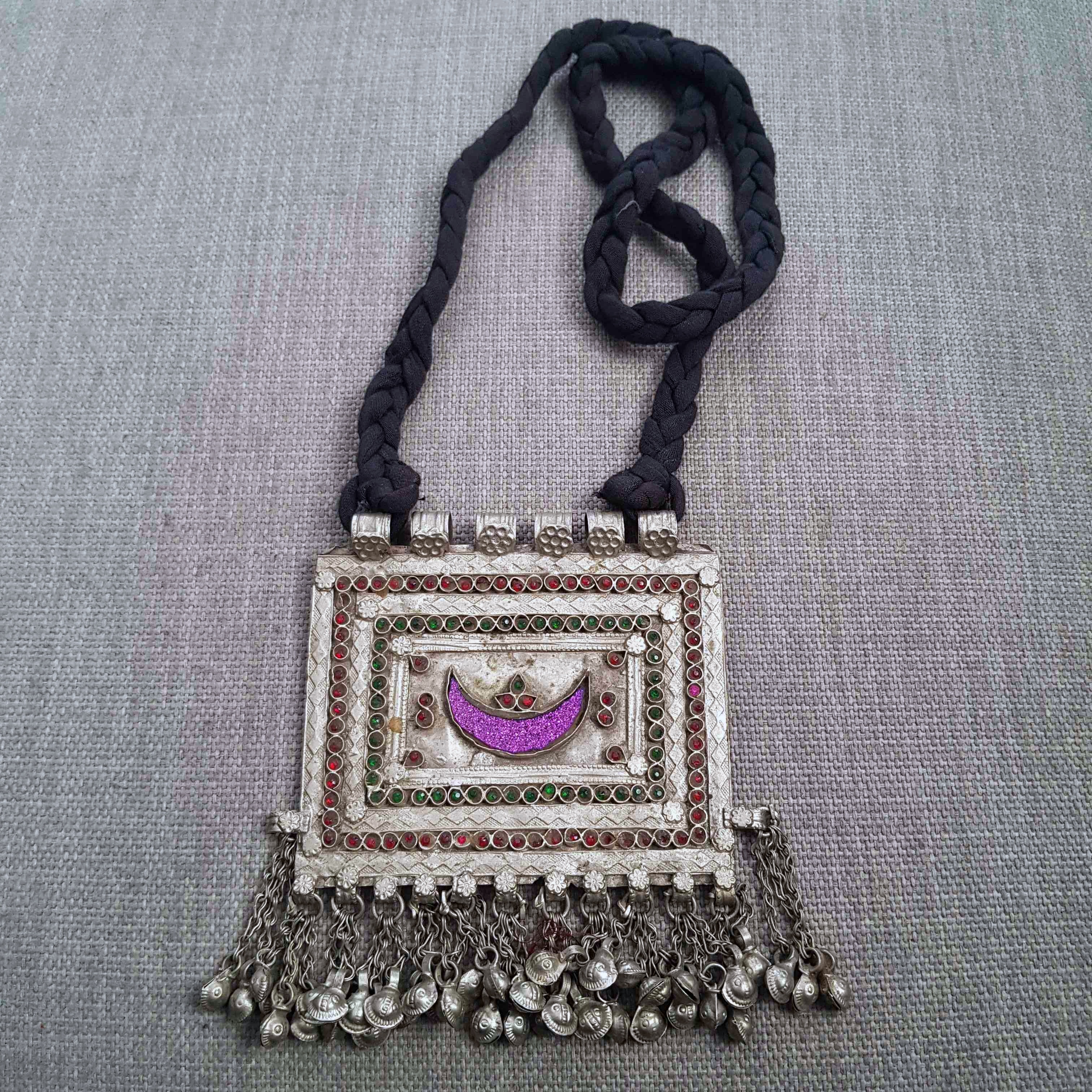 Vintage Afghani Pendant – Creyonsbymansi